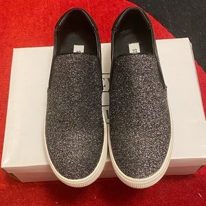 STEVE MADDEN Slip on sneakers